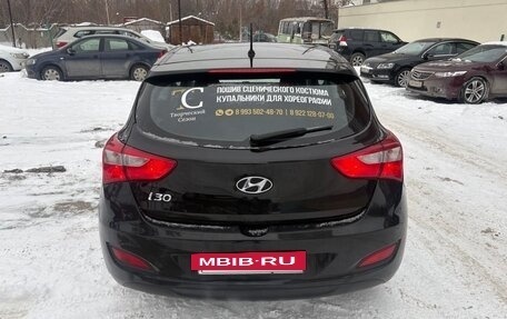 Hyundai i30 II рестайлинг, 2013 год, 900 000 рублей, 6 фотография
