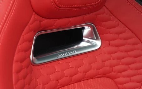 Jaguar F-Type I рестайлинг 2, 2024 год, 8 573 300 рублей, 12 фотография