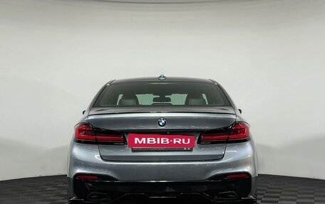 BMW 5 серия, 2019 год, 4 700 000 рублей, 4 фотография