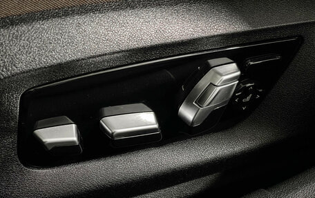 BMW 5 серия, 2019 год, 4 700 000 рублей, 16 фотография