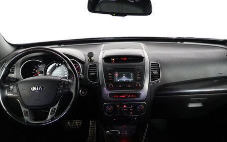 KIA Sorento II рестайлинг, 2017 год, 1 999 000 рублей, 7 фотография