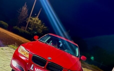 BMW 3 серия, 2006 год, 800 000 рублей, 1 фотография