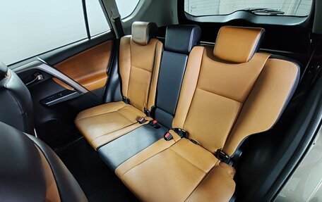 Toyota RAV4, 2016 год, 2 375 000 рублей, 22 фотография