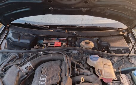 Audi A4, 1995 год, 230 000 рублей, 2 фотография