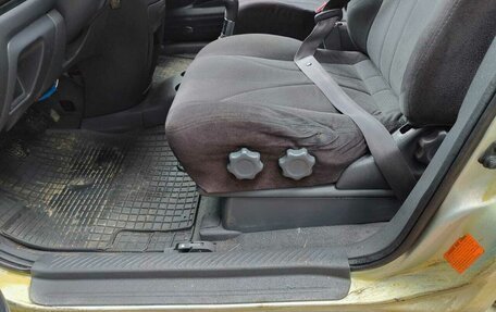 Mazda MPV II, 2002 год, 400 000 рублей, 15 фотография