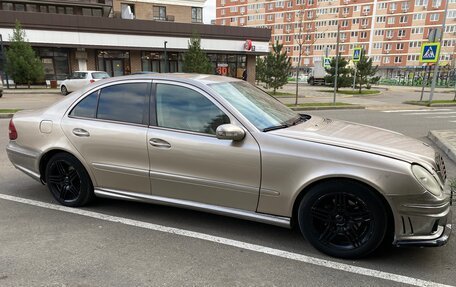 Mercedes-Benz E-Класс, 2002 год, 530 000 рублей, 2 фотография