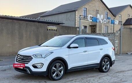 Hyundai Santa Fe III рестайлинг, 2013 год, 1 850 000 рублей, 3 фотография