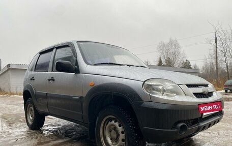 Chevrolet Niva I рестайлинг, 2010 год, 480 000 рублей, 7 фотография