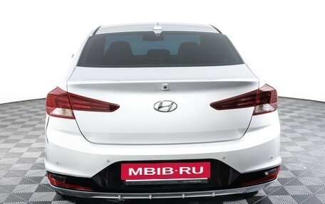 Hyundai Elantra VI рестайлинг, 2019 год, 1 427 000 рублей, 6 фотография