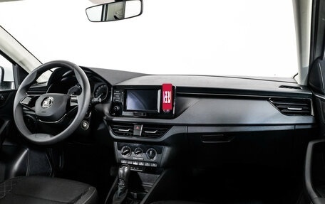 Skoda Rapid II, 2020 год, 1 399 000 рублей, 9 фотография