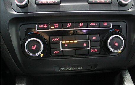 Volkswagen Jetta VI, 2012 год, 1 249 000 рублей, 18 фотография