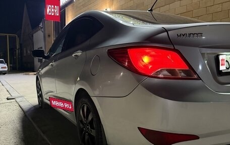 Hyundai Solaris II рестайлинг, 2014 год, 650 000 рублей, 3 фотография