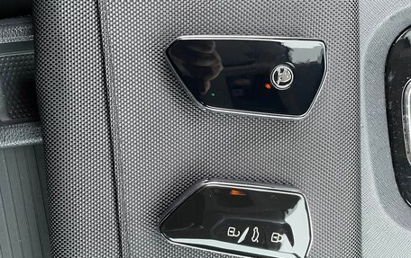 Skoda Octavia IV, 2021 год, 2 990 000 рублей, 23 фотография