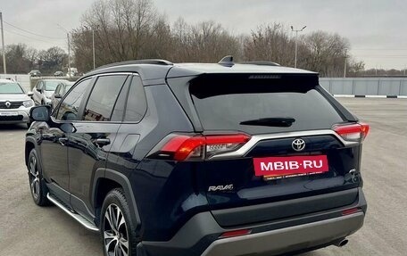 Toyota RAV4, 2020 год, 2 780 000 рублей, 8 фотография