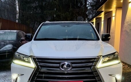 Lexus LX III, 2016 год, 7 200 000 рублей, 1 фотография