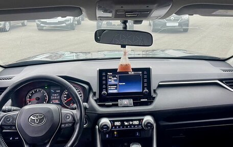 Toyota RAV4, 2020 год, 2 780 000 рублей, 13 фотография