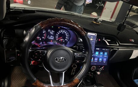 KIA Rio IV, 2018 год, 1 100 000 рублей, 11 фотография