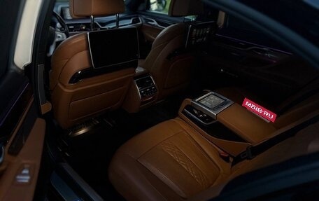 BMW 7 серия, 2016 год, 4 250 000 рублей, 6 фотография