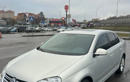 Volkswagen Jetta VI, 2009 год, 1 200 000 рублей, 2 фотография
