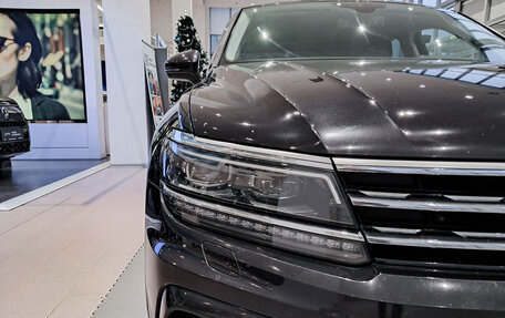 Volkswagen Tiguan II, 2019 год, 3 154 000 рублей, 21 фотография
