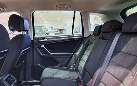 Volkswagen Tiguan II, 2019 год, 3 154 000 рублей, 15 фотография