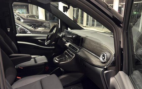 Mercedes-Benz V-Класс, 2024 год, 13 900 000 рублей, 15 фотография