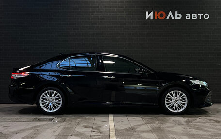 Toyota Camry, 2019 год, 3 199 000 рублей, 5 фотография