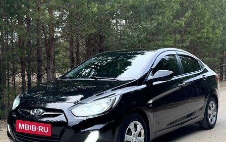Hyundai Solaris II рестайлинг, 2013 год, 1 220 000 рублей, 4 фотография