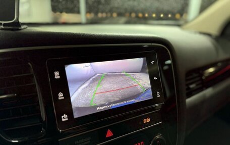 Mitsubishi Outlander III рестайлинг 3, 2018 год, 2 049 000 рублей, 16 фотография