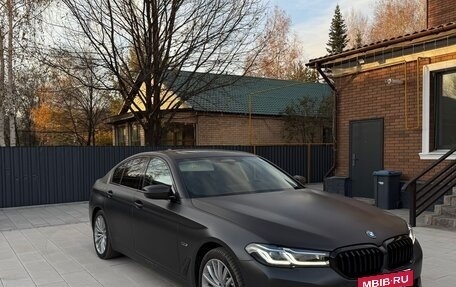 BMW 5 серия, 2023 год, 4 500 000 рублей, 13 фотография