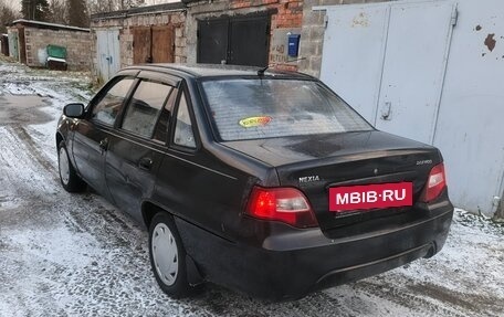 Daewoo Nexia I рестайлинг, 2011 год, 150 000 рублей, 4 фотография