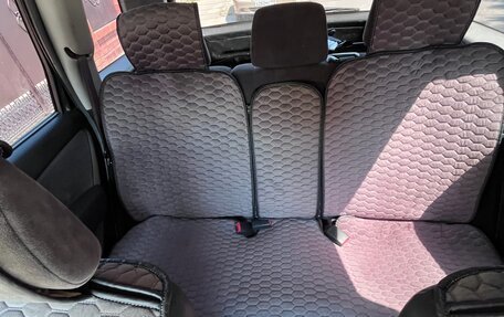 Mitsubishi Outlander III рестайлинг 3, 2002 год, 555 000 рублей, 16 фотография