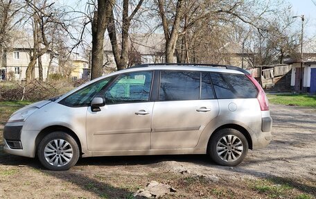 Citroen C4 Picasso II рестайлинг, 2009 год, 700 000 рублей, 5 фотография