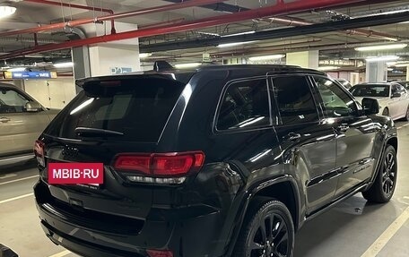 Jeep Grand Cherokee, 2017 год, 3 600 000 рублей, 5 фотография