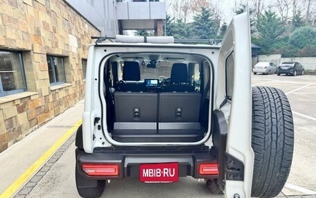 Suzuki Jimny, 2020 год, 2 650 000 рублей, 16 фотография