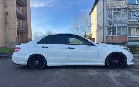 Mercedes-Benz E-Класс, 2012 год, 3 100 000 рублей, 14 фотография