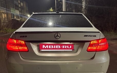 Mercedes-Benz E-Класс, 2012 год, 3 100 000 рублей, 5 фотография