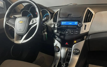 Chevrolet Cruze II, 2015 год, 850 000 рублей, 10 фотография