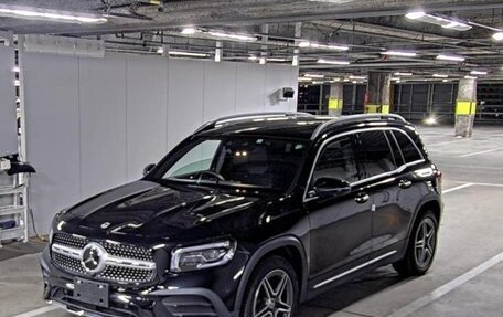 Mercedes-Benz GLB, 2022 год, 3 069 000 рублей, 1 фотография