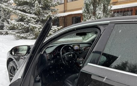 Audi A8, 2013 год, 1 350 000 рублей, 10 фотография