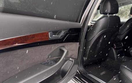 Audi A8, 2013 год, 1 350 000 рублей, 14 фотография