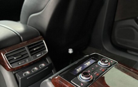 Audi A8, 2013 год, 1 350 000 рублей, 16 фотография