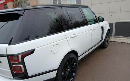 Land Rover Range Rover IV рестайлинг, 2018 год, 7 098 000 рублей, 4 фотография