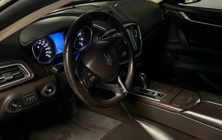 Maserati Ghibli, 2014 год, 4 300 000 рублей, 10 фотография