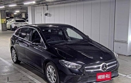 Mercedes-Benz B-Класс, 2021 год, 1 530 000 рублей, 2 фотография