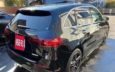 Mercedes-Benz B-Класс, 2023 год, 2 511 000 рублей, 3 фотография