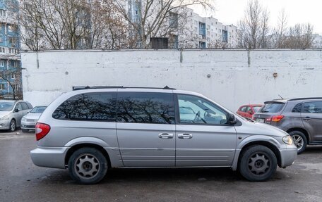 Chrysler Voyager IV, 2004 год, 990 000 рублей, 3 фотография