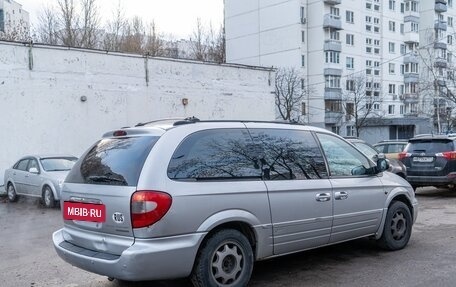 Chrysler Voyager IV, 2004 год, 990 000 рублей, 4 фотография