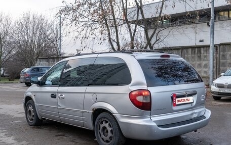 Chrysler Voyager IV, 2004 год, 990 000 рублей, 5 фотография