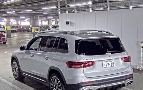 Mercedes-Benz GLB, 2023 год, 3 270 000 рублей, 3 фотография